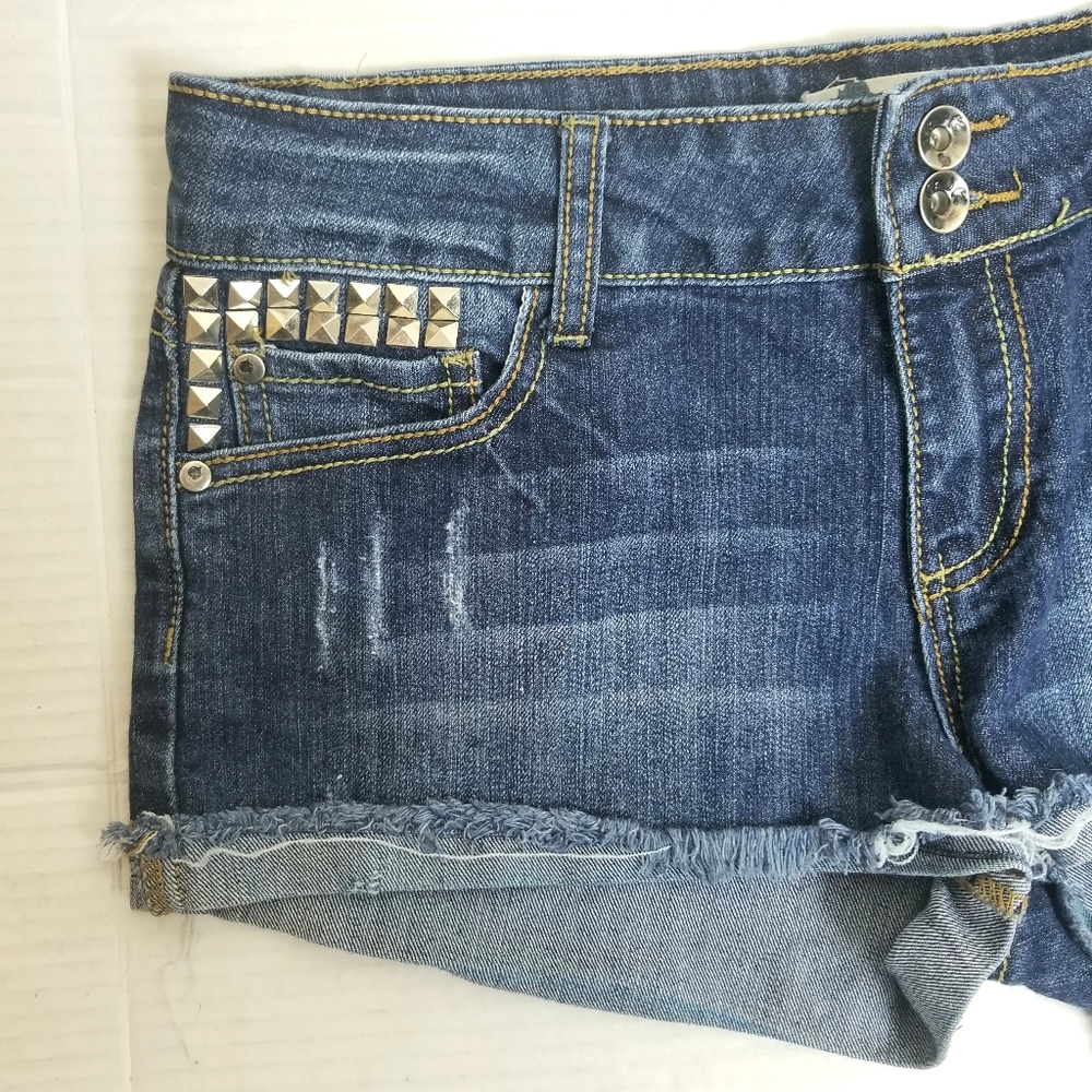Y2k grunge iNK studded dark denim raw hem jean shorts